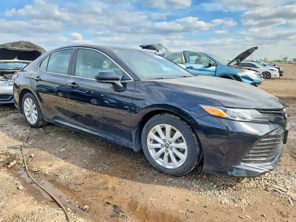 4T1C11AK4LU381859 2020 TOYOTA CAMRY-3