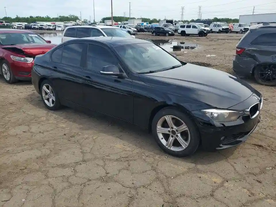 WBA3B3G58FNR88616 2015 BMW 3 SERIES-3