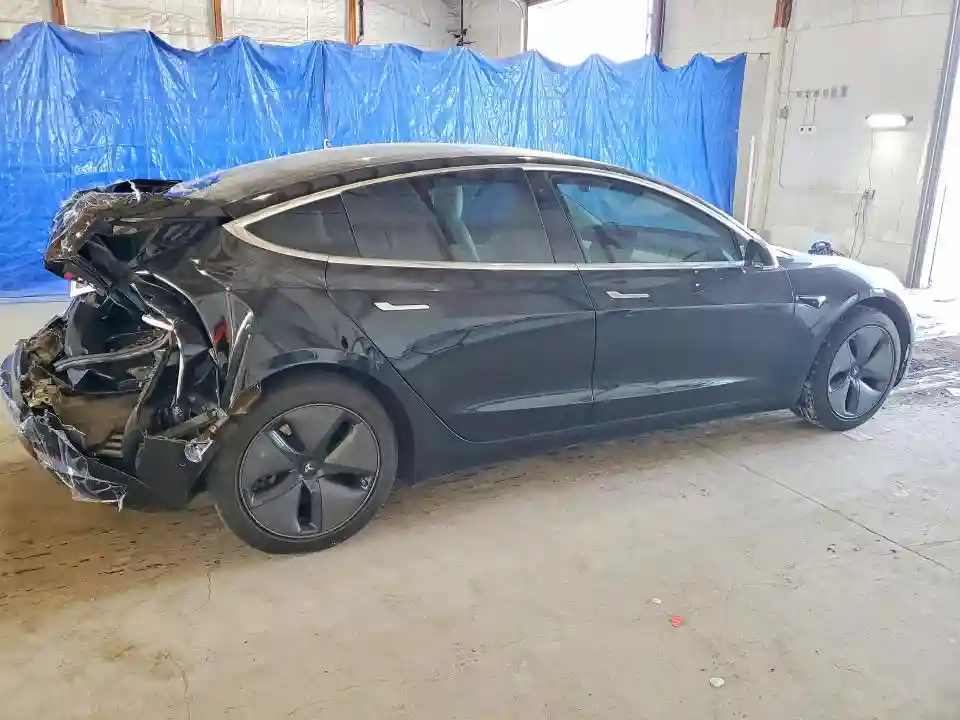 5YJ3E1EAXKF314765 2019 TESLA MODEL 3-2