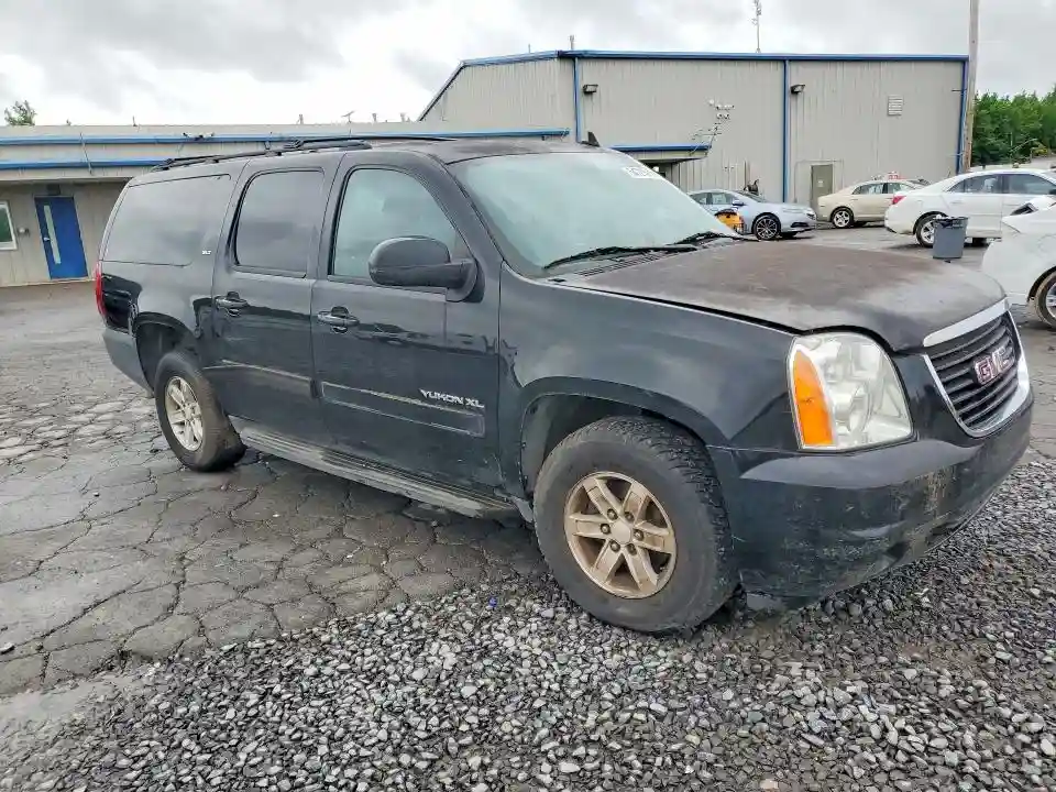 1GKS1KE02DR334109 2013 GMC YUKON-3