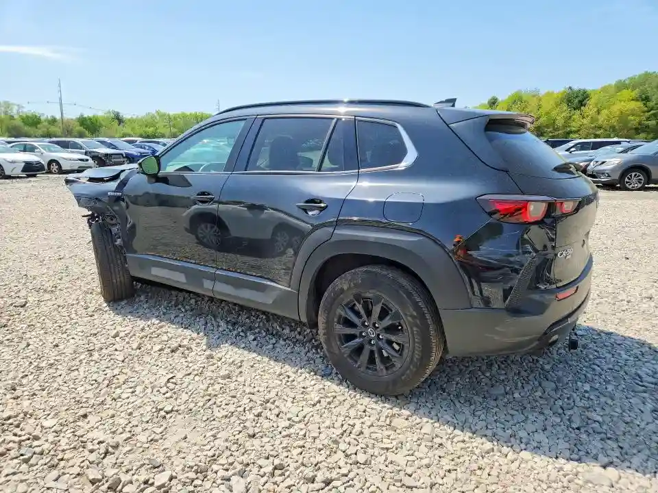 7MMVAADW4SN127072 2025 MAZDA CX-50-1