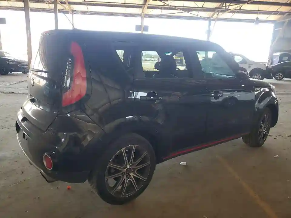 KNDJX3AA1H7468377 2017 KIA SOUL-2