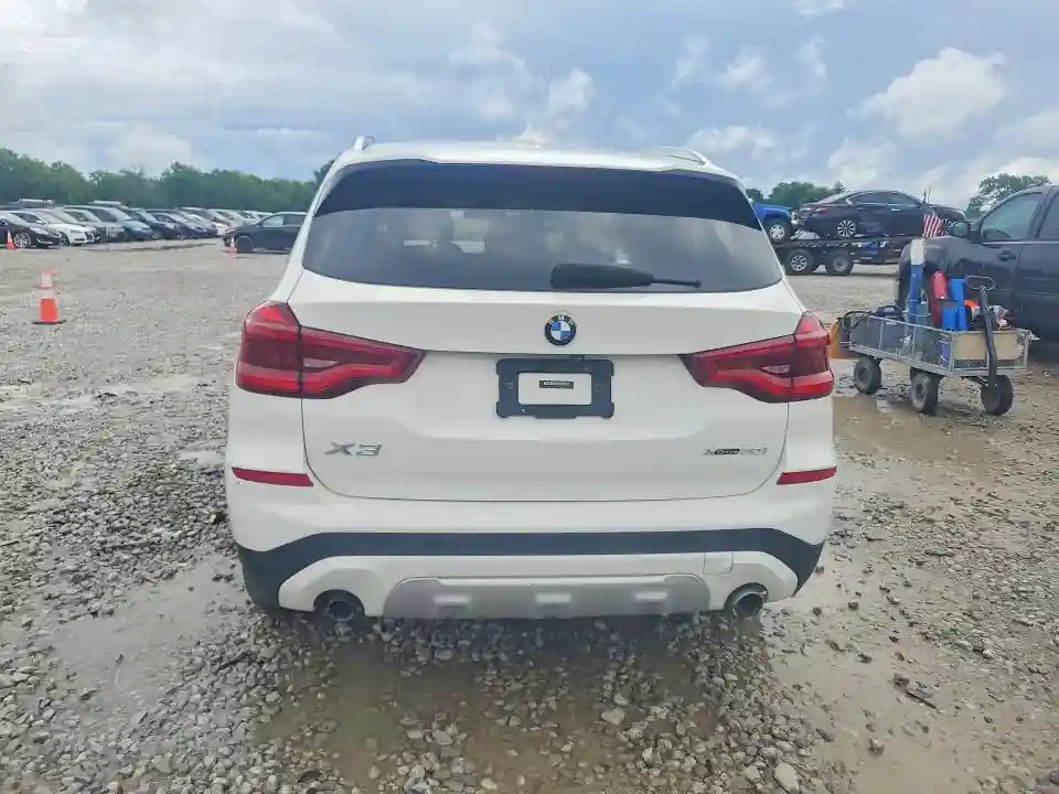 5UXTR9C57KLR03728 2019 BMW X3-5