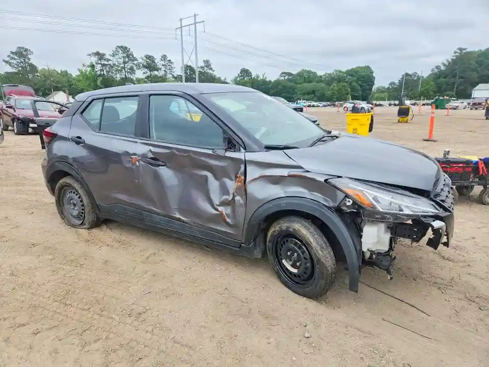 3N1CP5BV3RL538919 2024 NISSAN KICKS-3