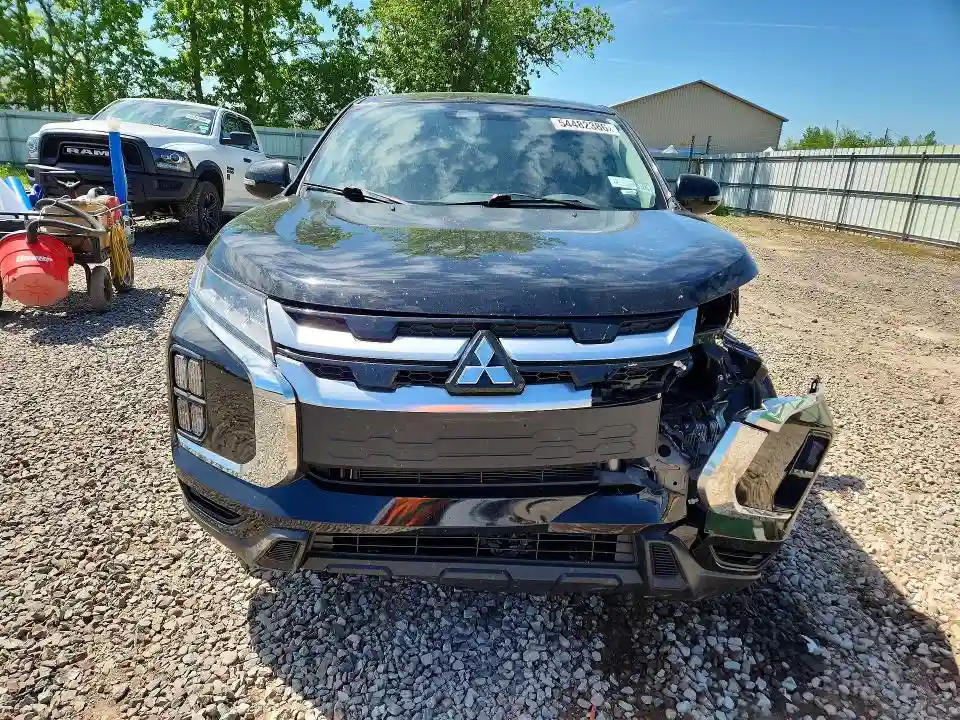 JA4ARUAU5NU023576 2022 MITSUBISHI OUTLANDER-4