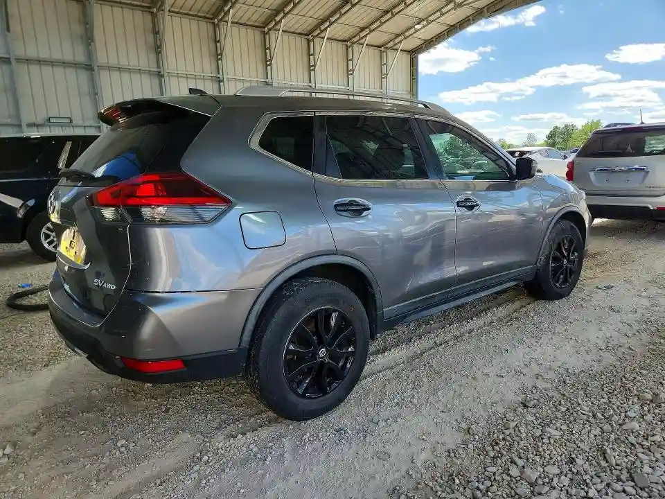 KNMAT2MVXJP576488 2018 NISSAN ROGUE-2