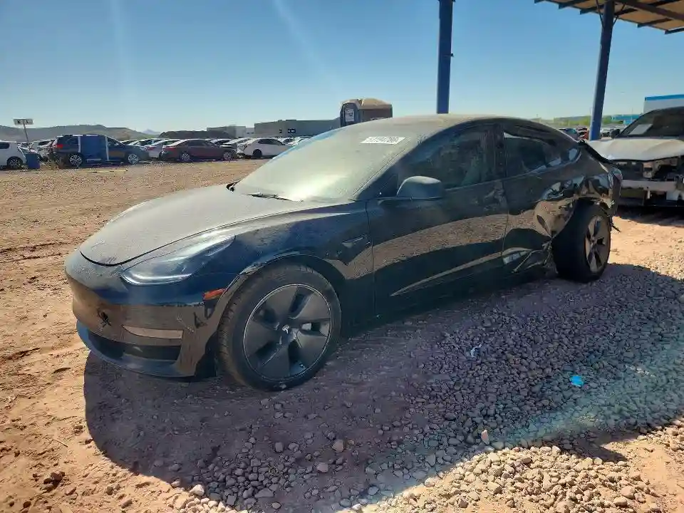 5YJ3E1EA4PF460120 2023 TESLA MODEL 3-0