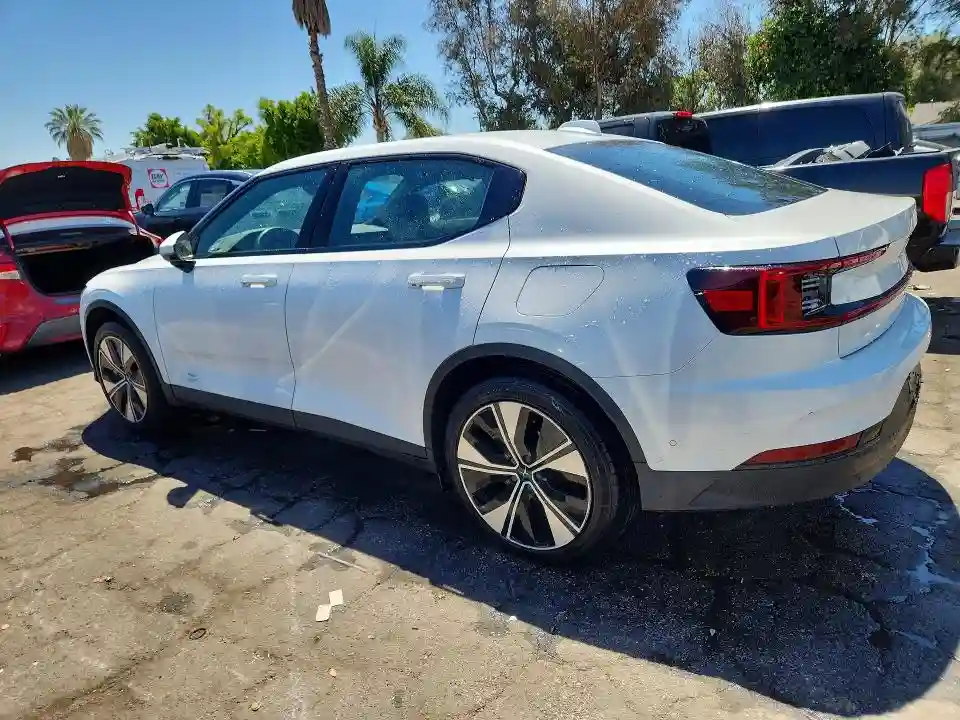 YSMEG3KA6PL157053 2023 POLESTAR 2-1