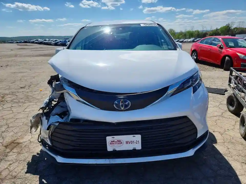 5TDKRKEC9MS063954 2021 TOYOTA SIENNA-4