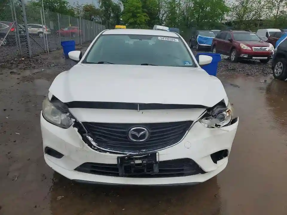 JM1GJ1U57G1477813 2016 MAZDA 6-4