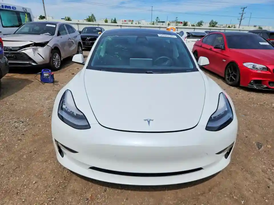 5YJ3E1EB3MF859914 2021 TESLA MODEL 3-4