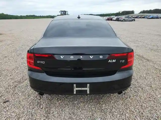 LVY982AK1JP018469 2018 VOLVO S90-5
