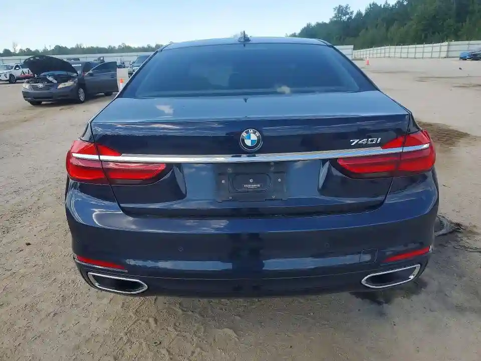 WBA7E2C36HG741321 2017 BMW 7 SERIES-5