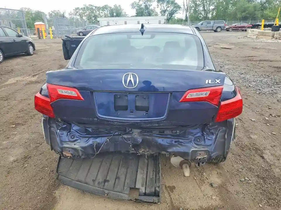 19VDE1F51FE004515 2015 ACURA ILX-5