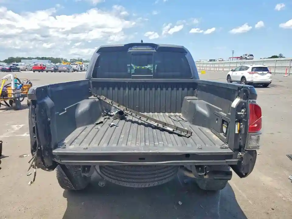 5TFAZ5CN7MX104481 2021 TOYOTA TACOMA TRD-5