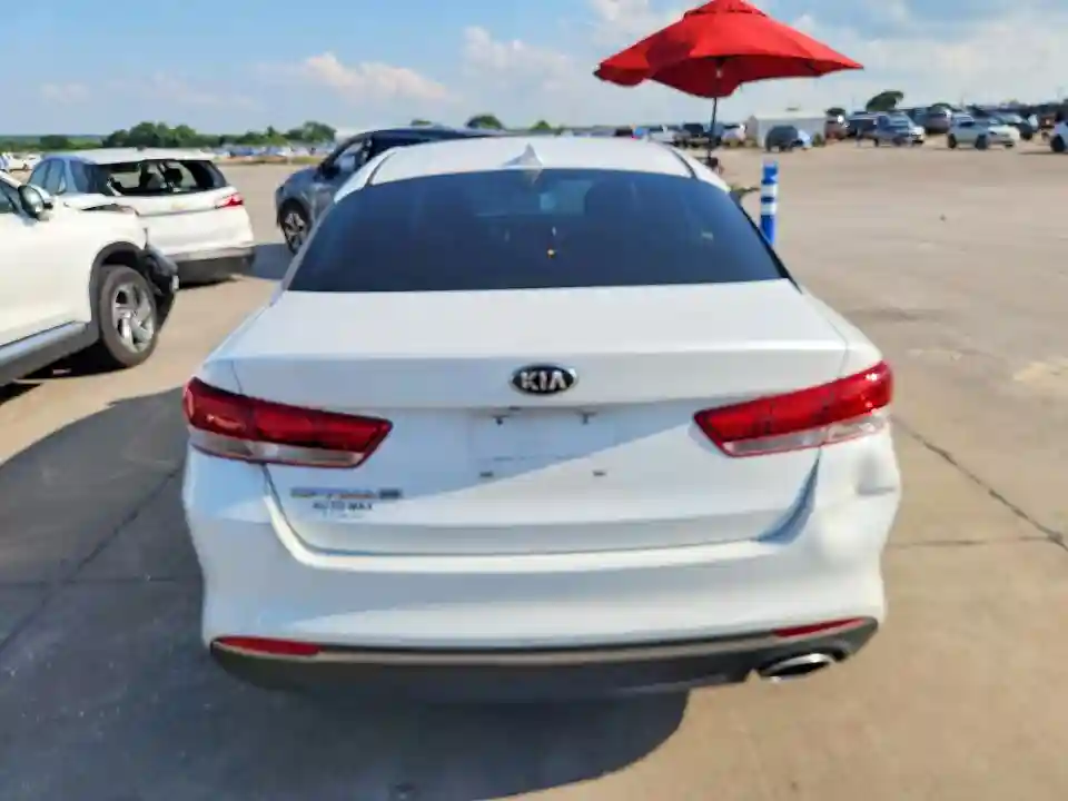 5XXGT4L35GG047052 2016 KIA OPTIMA-5