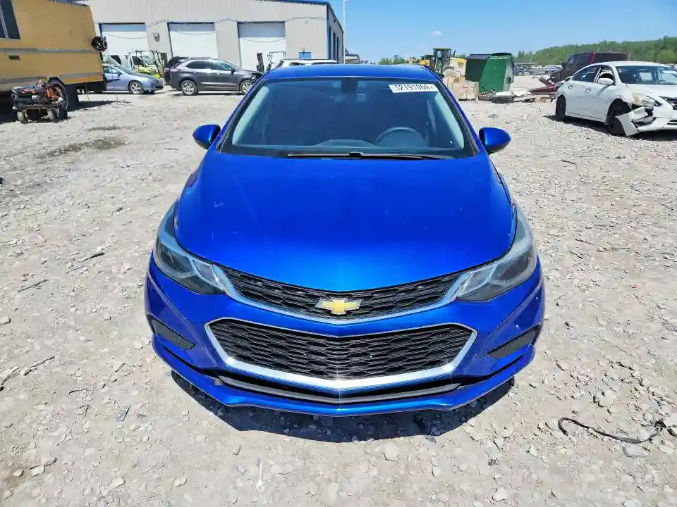 1G1BE5SM9J7246375 2018 CHEVROLET CRUZE-4