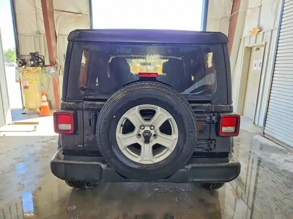 1C4HJXDG5NW165529 2022 JEEP WRANGLER-5