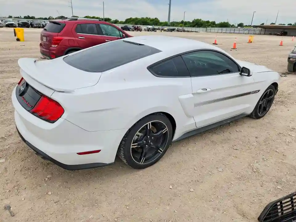 1FA6P8CF7K5147626 2019 FORD MUSTANG-2