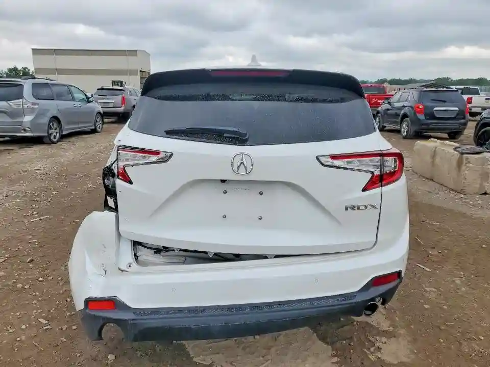 5J8TC1H57LL011804 2020 ACURA RDX-5