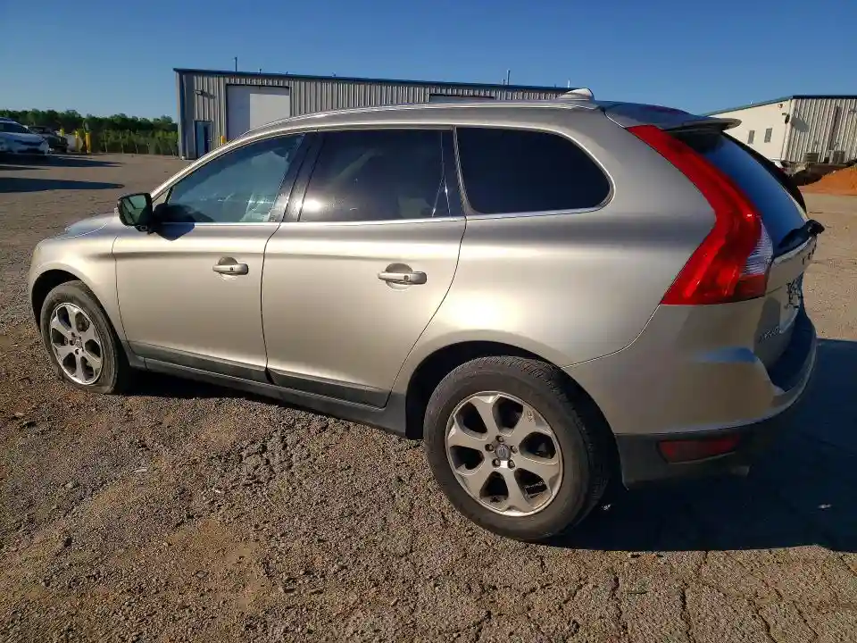 YV4952DZ0D2415789 2013 VOLVO XC60-1