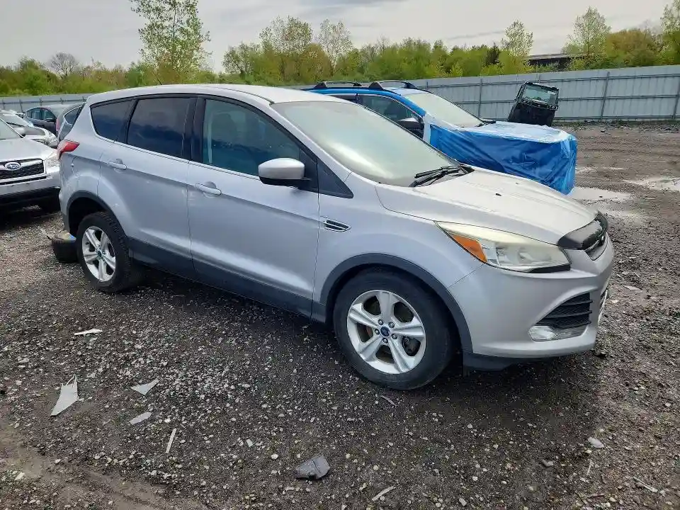 1FMCU9G91FUB20946 2015 FORD ESCAPE-3
