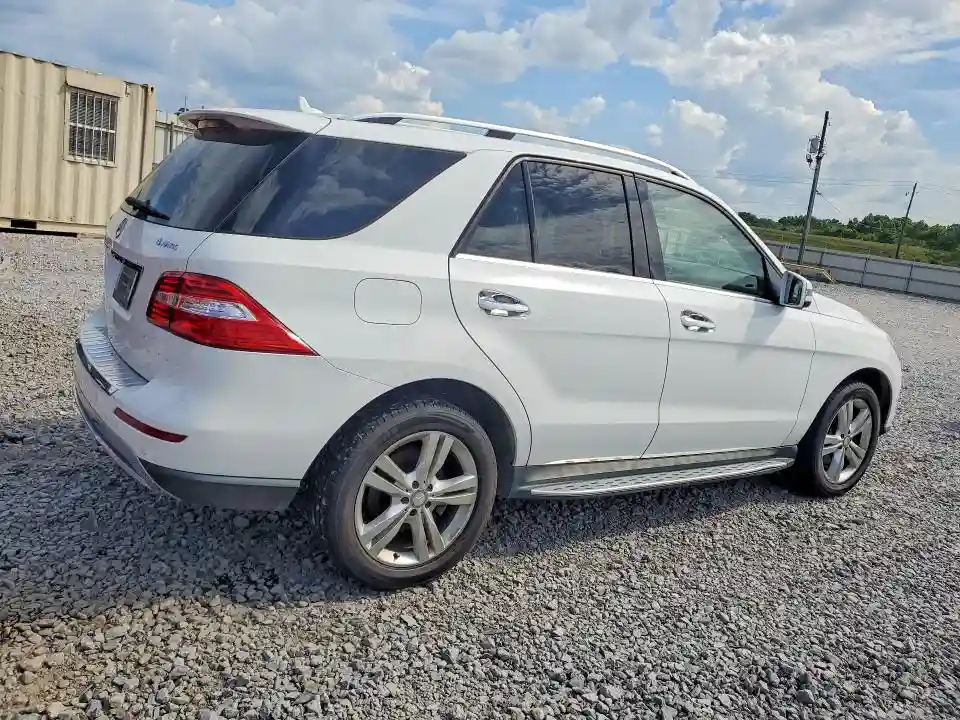 4JGDA5HB5FA505418 2015 MERCEDES-BENZ M-CLASS-2