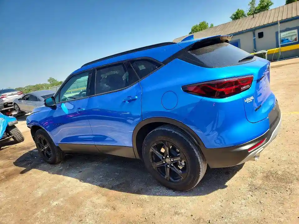 3GNKBDRS9SS132756 2025 CHEVROLET BLAZER-1