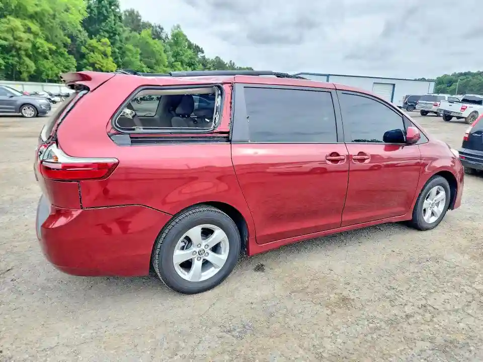 5TDKZ3DC9LS086219 2020 TOYOTA SIENNA-2