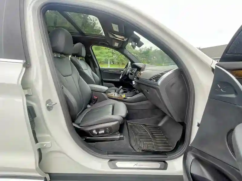 5UXTY5C05LLT35268 2020 BMW X3-4