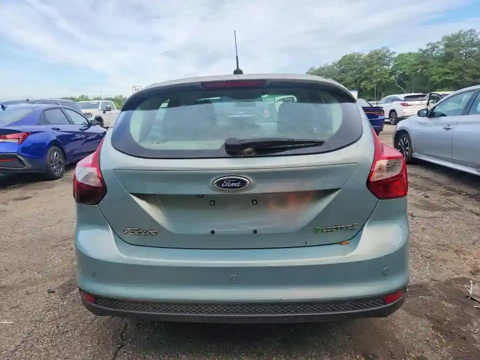 1FADP3R45EL259986 2014 FORD FOCUS-5