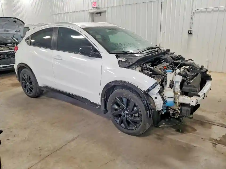 3CZRU6H19NM740687 2022 HONDA HR-V-3