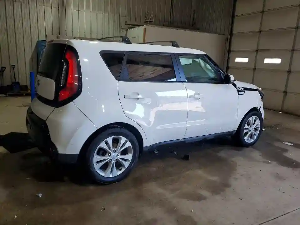 KNDJP3A54G7305594 2016 KIA SOUL-2