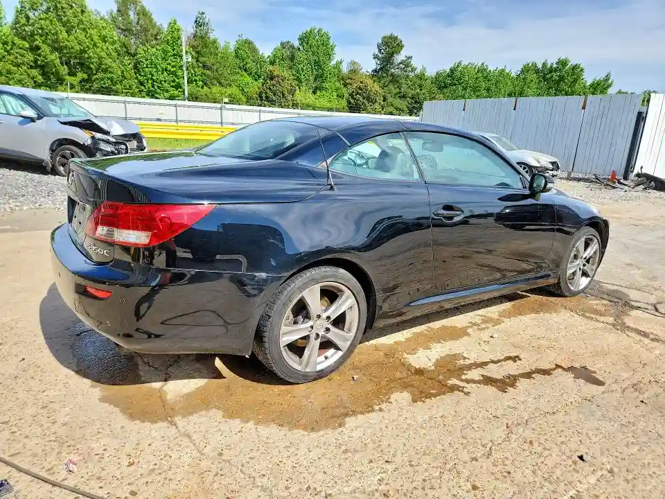 JTHFE2C27C2507246 2012 LEXUS IS-2