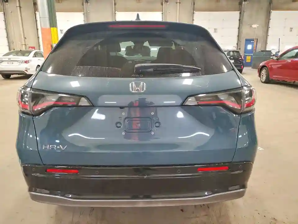 3CZRZ2H75SM788777 2025 HONDA HR-V-5