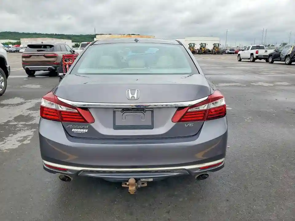 1HGCR3F00GA032755 2016 HONDA ACCORD-5