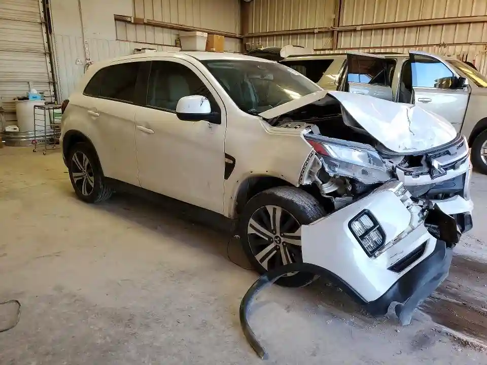 JA4APUAU4MU023752 2021 MITSUBISHI OUTLANDER-3