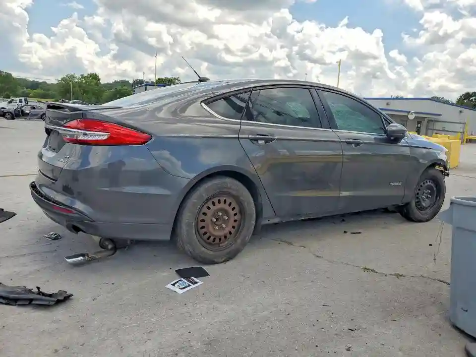 3FA6P0LU5JR231536 2018 FORD FUSION-2