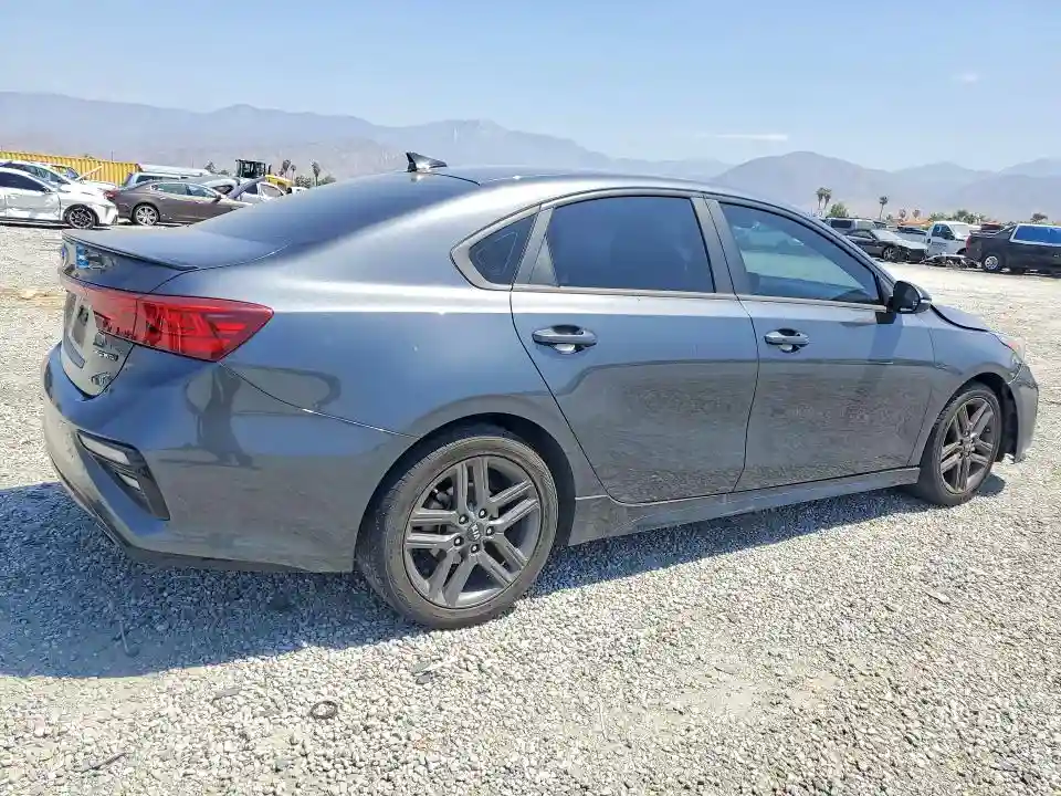 3KPF34ADXLE217447 2020 KIA FORTE-2