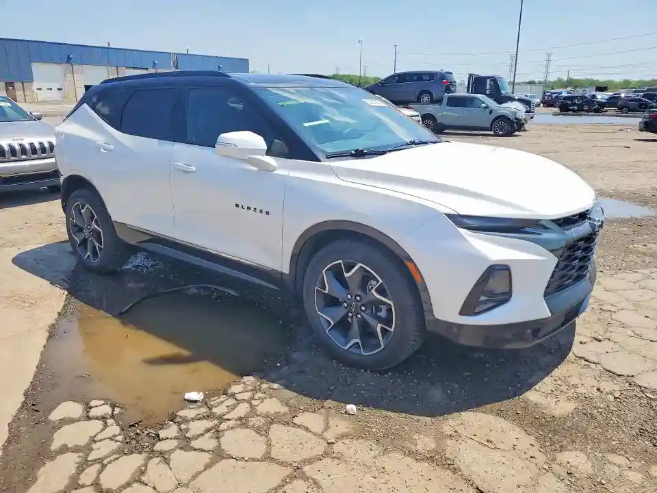 3GNKBKRS3NS185607 2022 CHEVROLET BLAZER-3