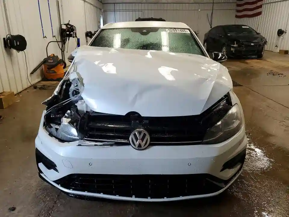 WVWWA7AU5KW189567 2019 VOLKSWAGEN GOLF-4