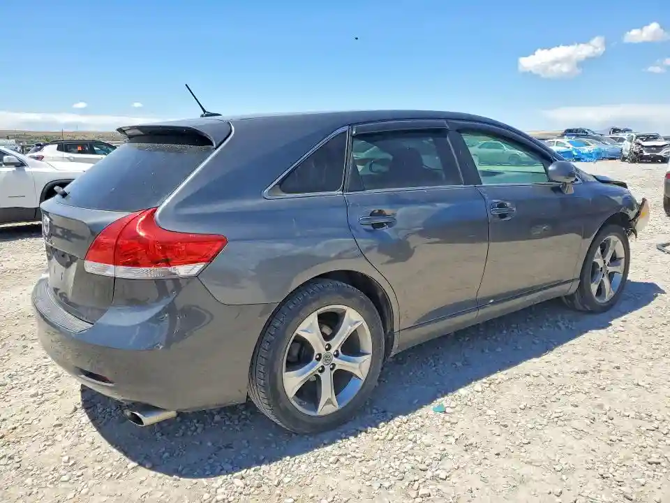 4T3ZK3BB1AU029991 2010 TOYOTA VENZA-2