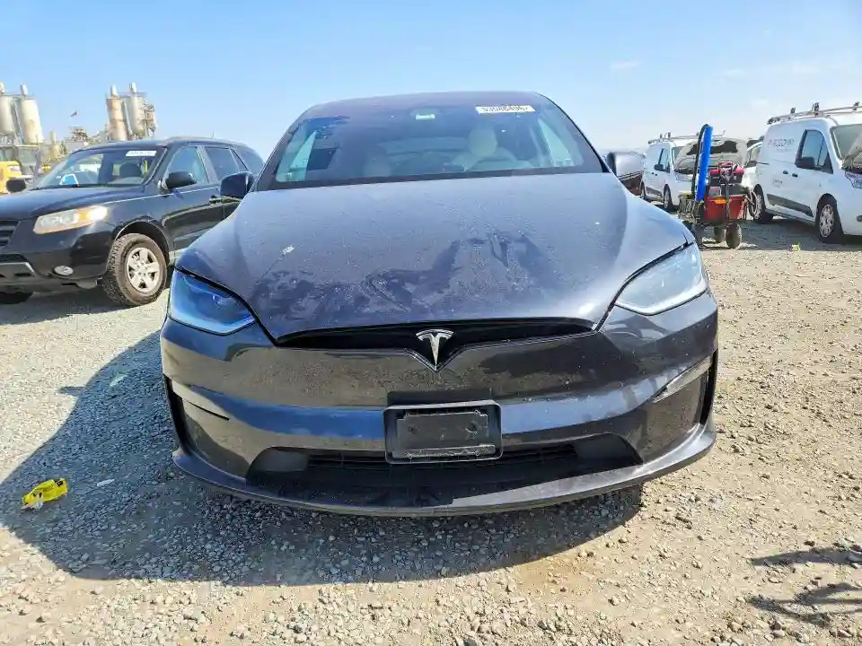 7SAXCAE58PF424945 2023 TESLA MODEL X-4