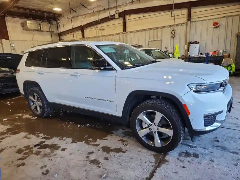 1C4RJKBG0M8102142 2021 JEEP CHEROKEE-3