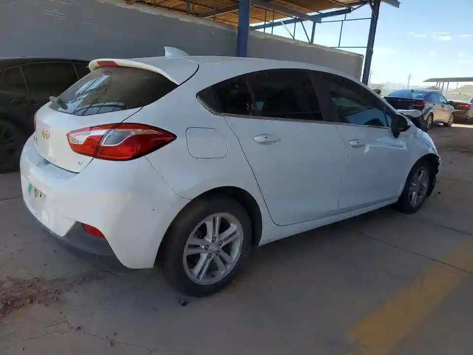 3G1BE6SM0JS583671 2018 CHEVROLET CRUZE-2