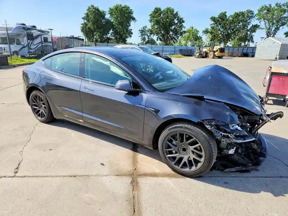 5YJ3E1EAXSF908224 2025 TESLA MODEL 3-3