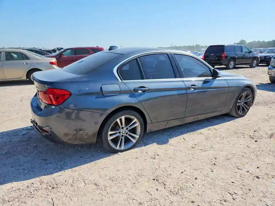 WBA8B9G54JNU95873 2018 BMW 3 SERIES-2