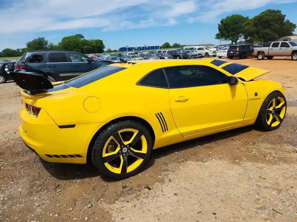 2G1FE1E33D9128791 2013 CHEVROLET CAMARO-2