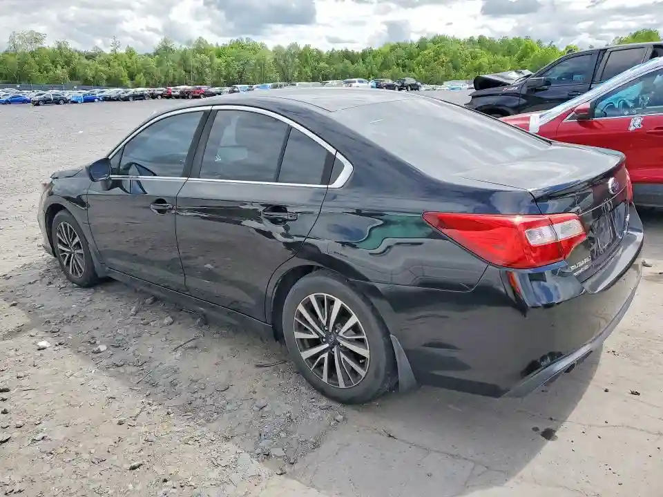 4S3BNAB68J3011863 2018 SUBARU LEGACY-1