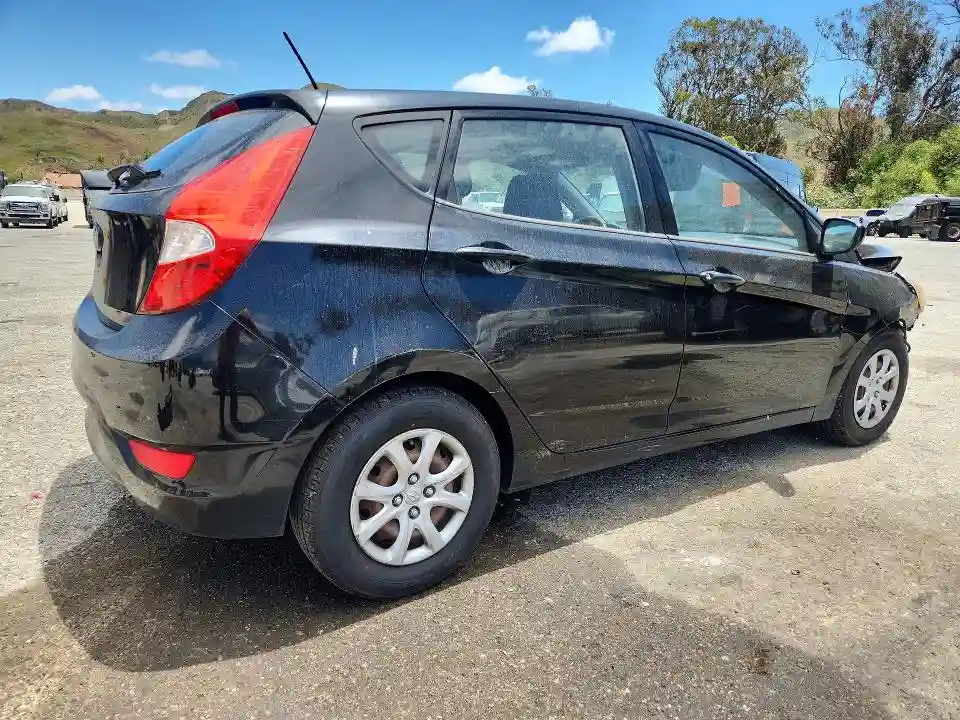 KMHCT5AEXCU017540 2012 HYUNDAI ACCENT-2